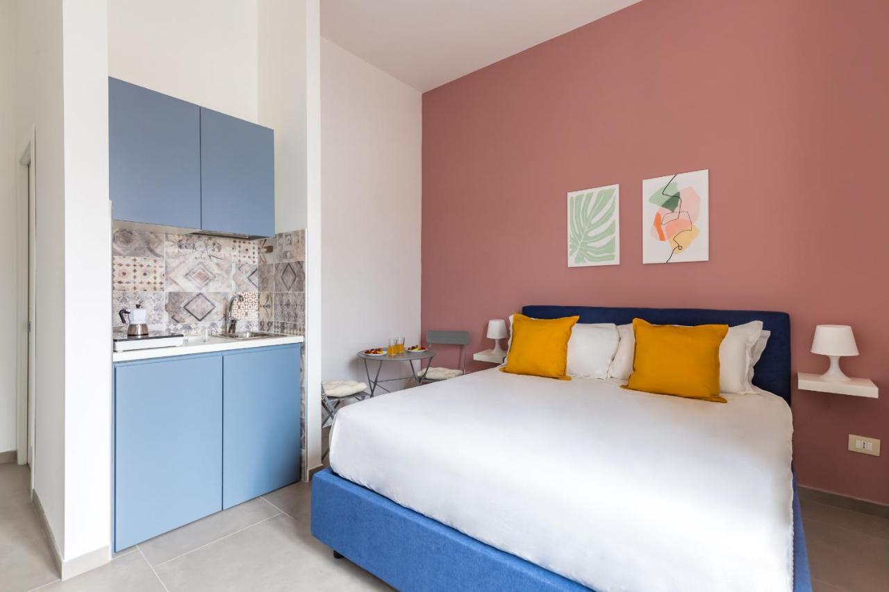 Maria'S Bright Flats At The Cathedral Apartment Naples Luaran gambar
