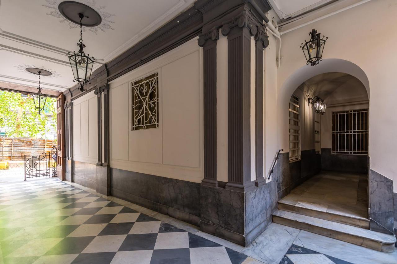 Maria'S Bright Flats At The Cathedral Apartment Naples Luaran gambar