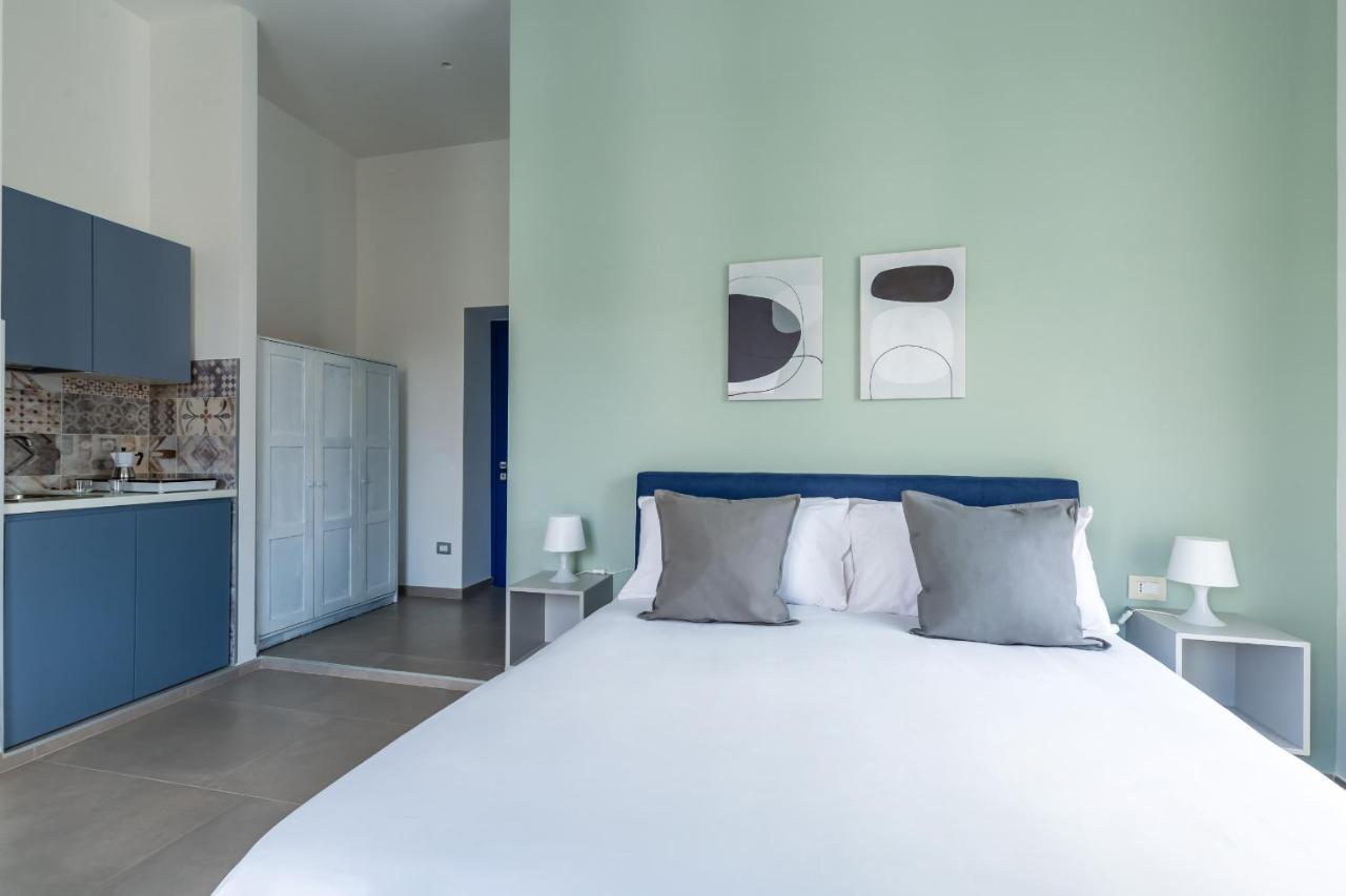 Maria'S Bright Flats At The Cathedral Apartment Naples Luaran gambar