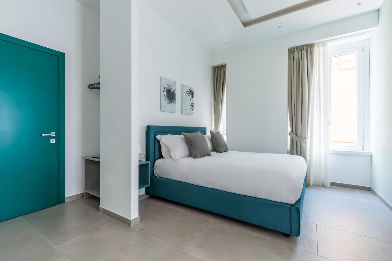 Maria'S Bright Flats At The Cathedral Apartment Naples Luaran gambar