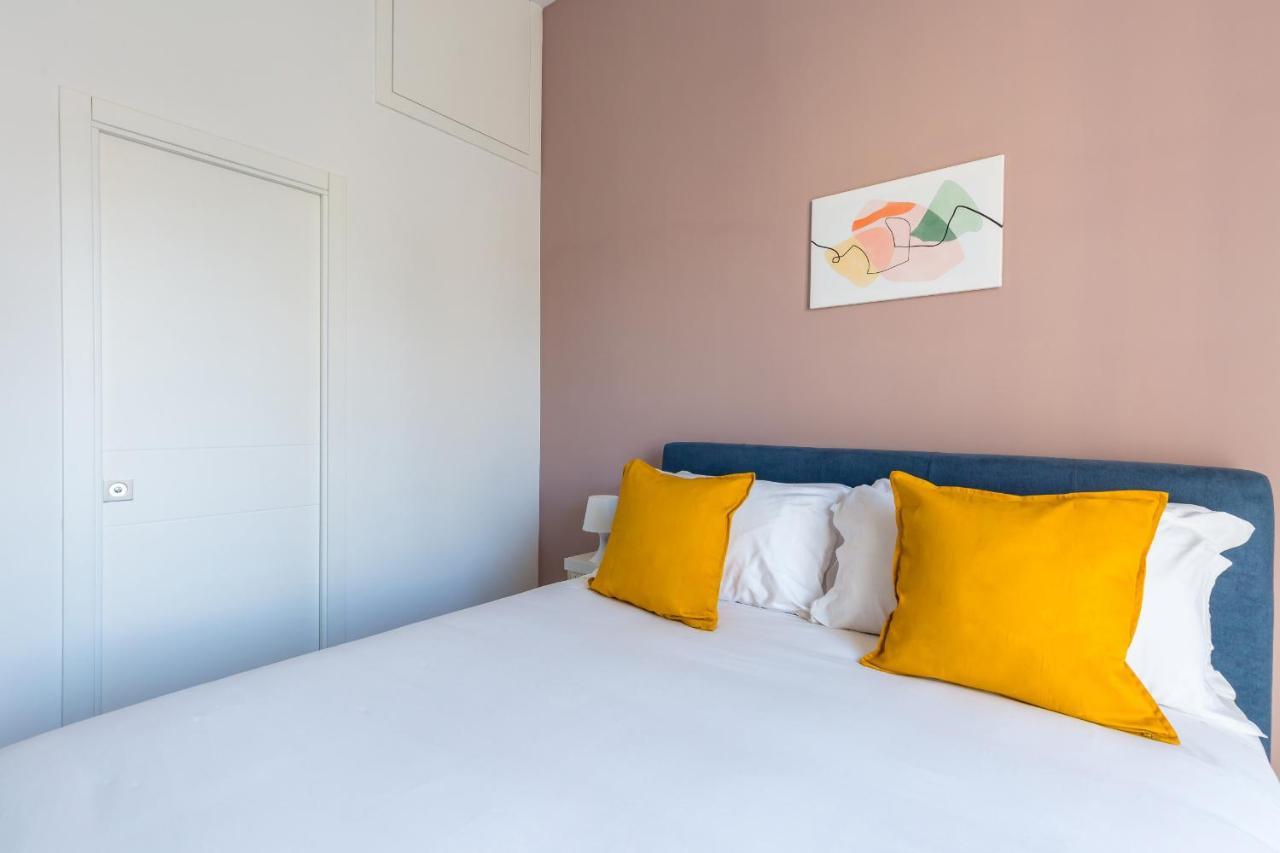 Maria'S Bright Flats At The Cathedral Apartment Naples Luaran gambar